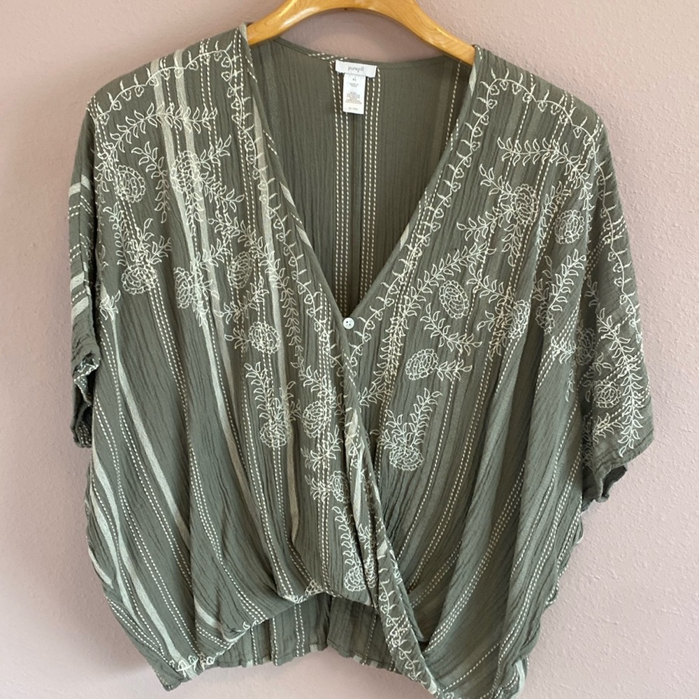 J.jill Size S-L Purejill green oversized gauze top with embroidery